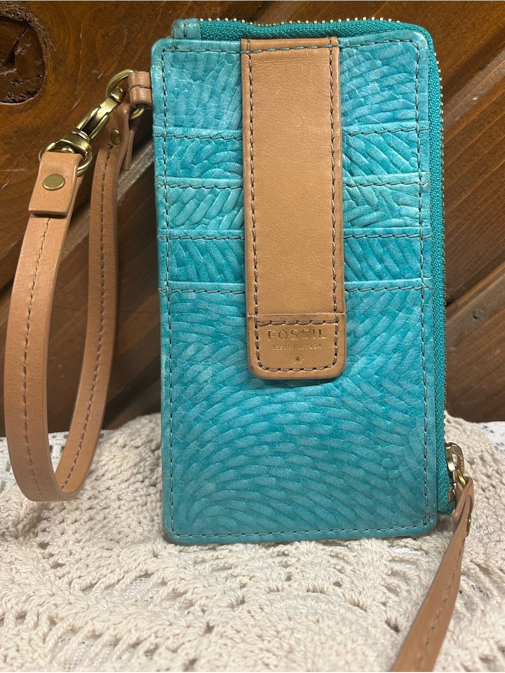 Vintage Fossil Teal & Tan Leather Card Organizer Wristlet Wallet